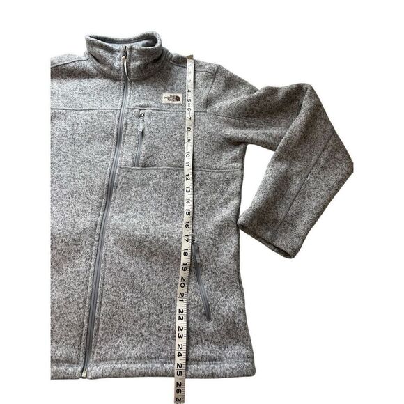 Boy’s The North Face fleece jacket - Picture 4 of 8